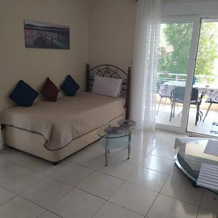 Sunny Family Apartament Nea Iraklitsa